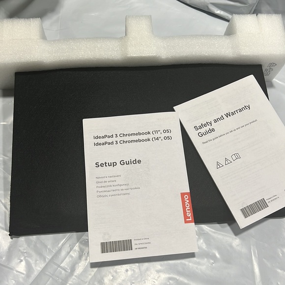 NEW open box-Lenovo IdeaPad 3 11 Chromebook Laptop, 11.6", 4GB RAM, 64GB storage - Picture 6 of 7